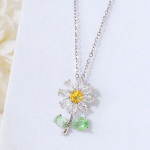 Daisy AD luxurious floral pendant necklace (silver)