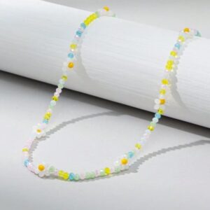 Daisy flower crystal beaded necklace (lime chime)