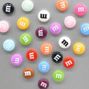 m&m fridge magnets (random 10 colors)